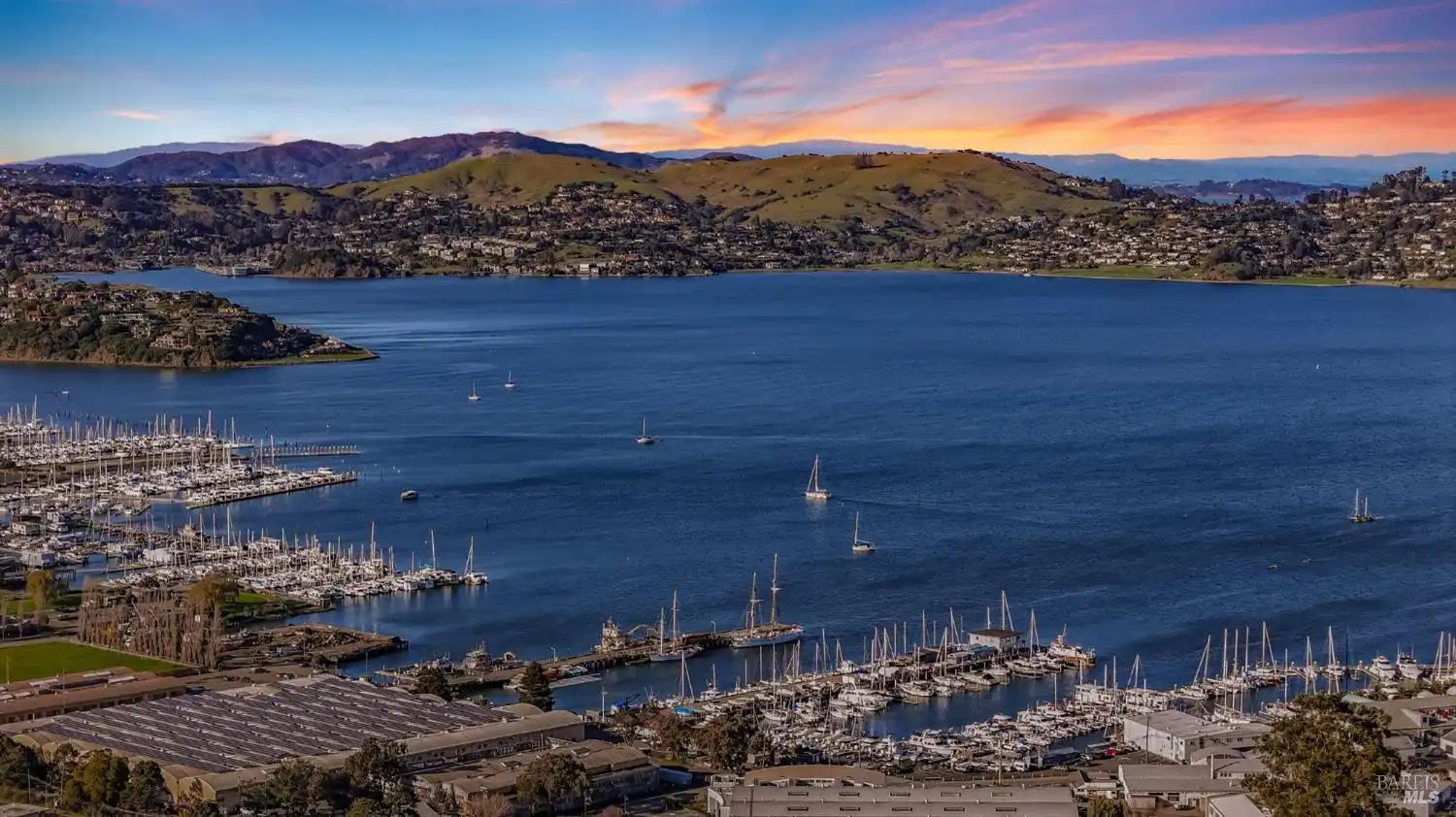 ce6819be 2c24 46a4 85f4 afc67417adbe