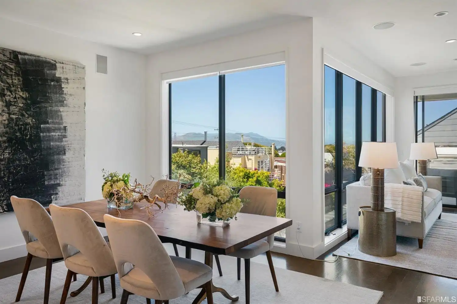 e4345015 2ded 44d1 9561 7a825015f5df